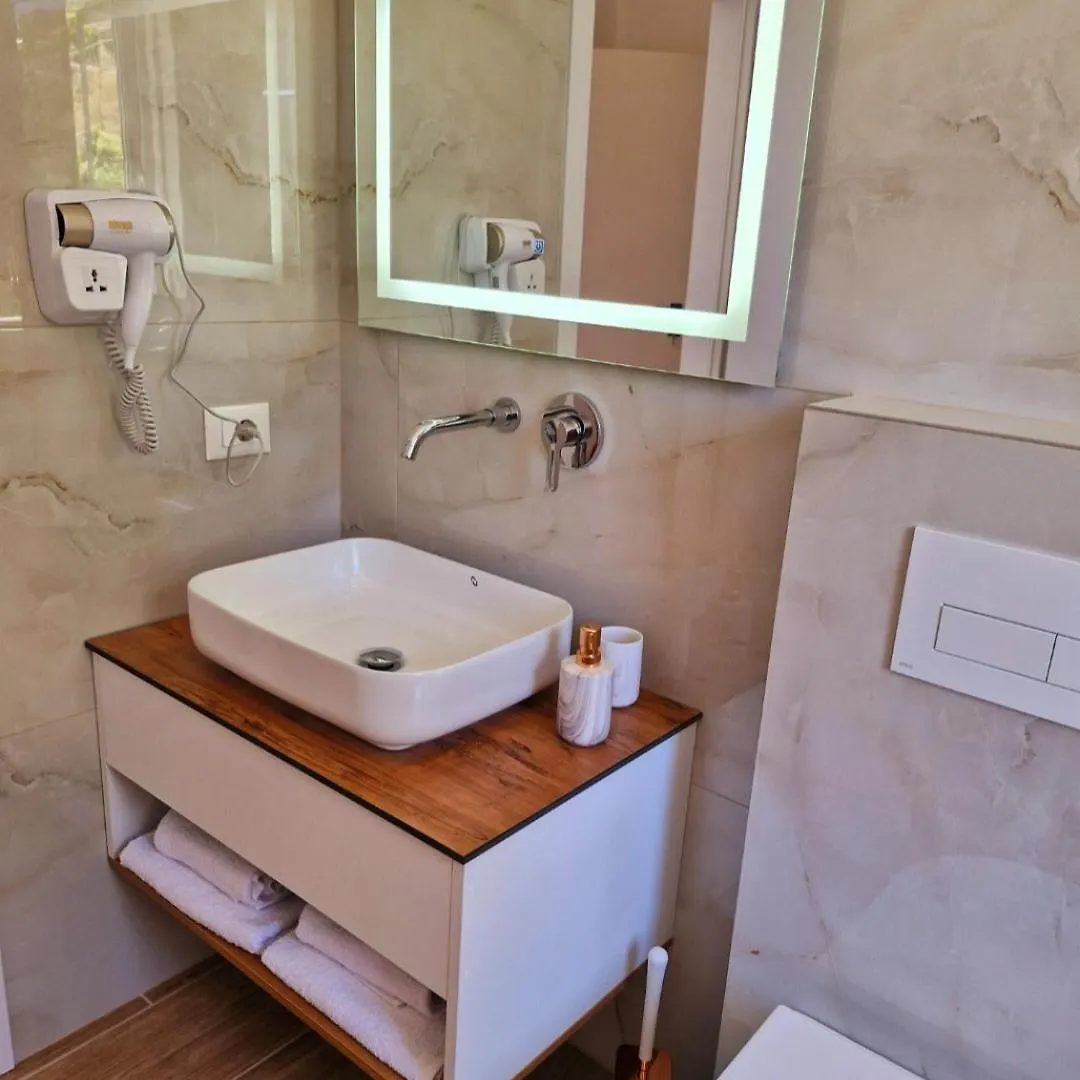 Villa Virginia Sarande
