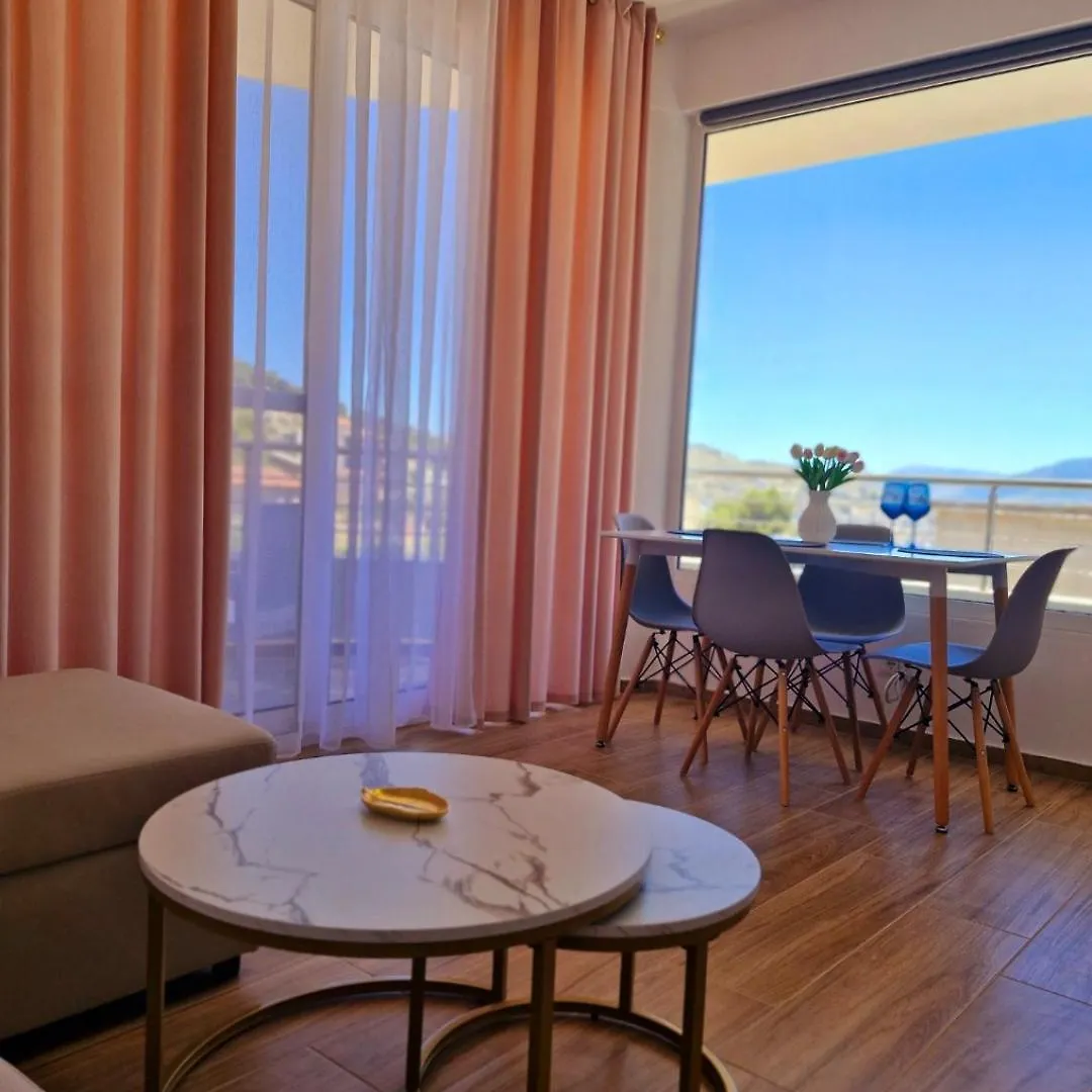 Villa Virginia Sarande