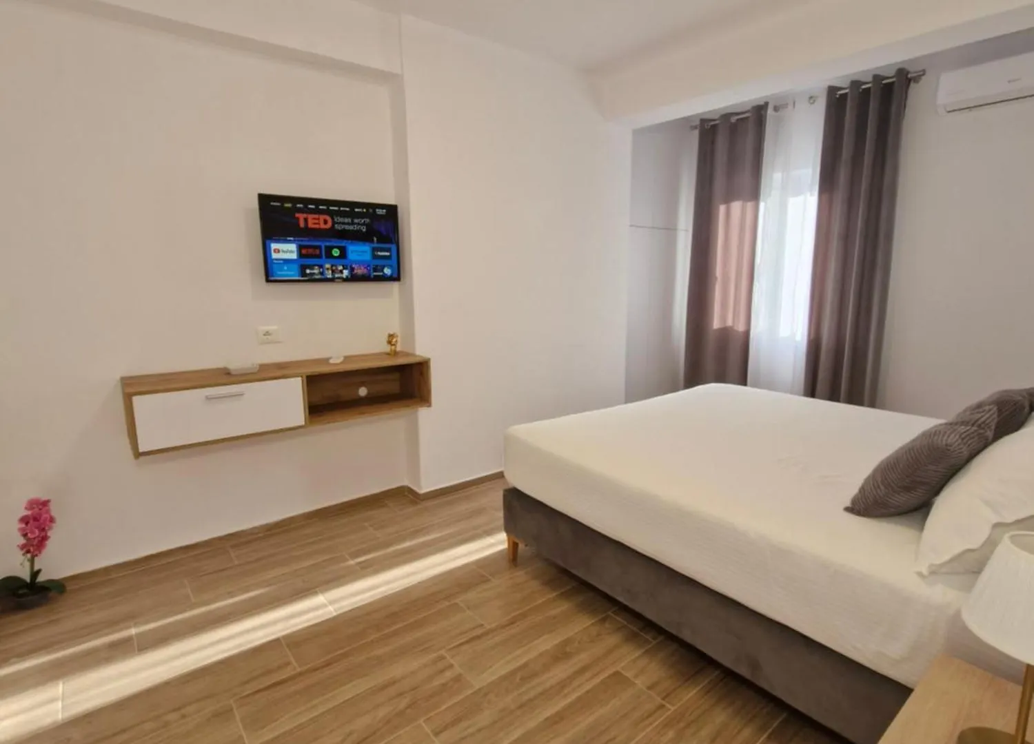 Apartment Villa Virginia Sarande
