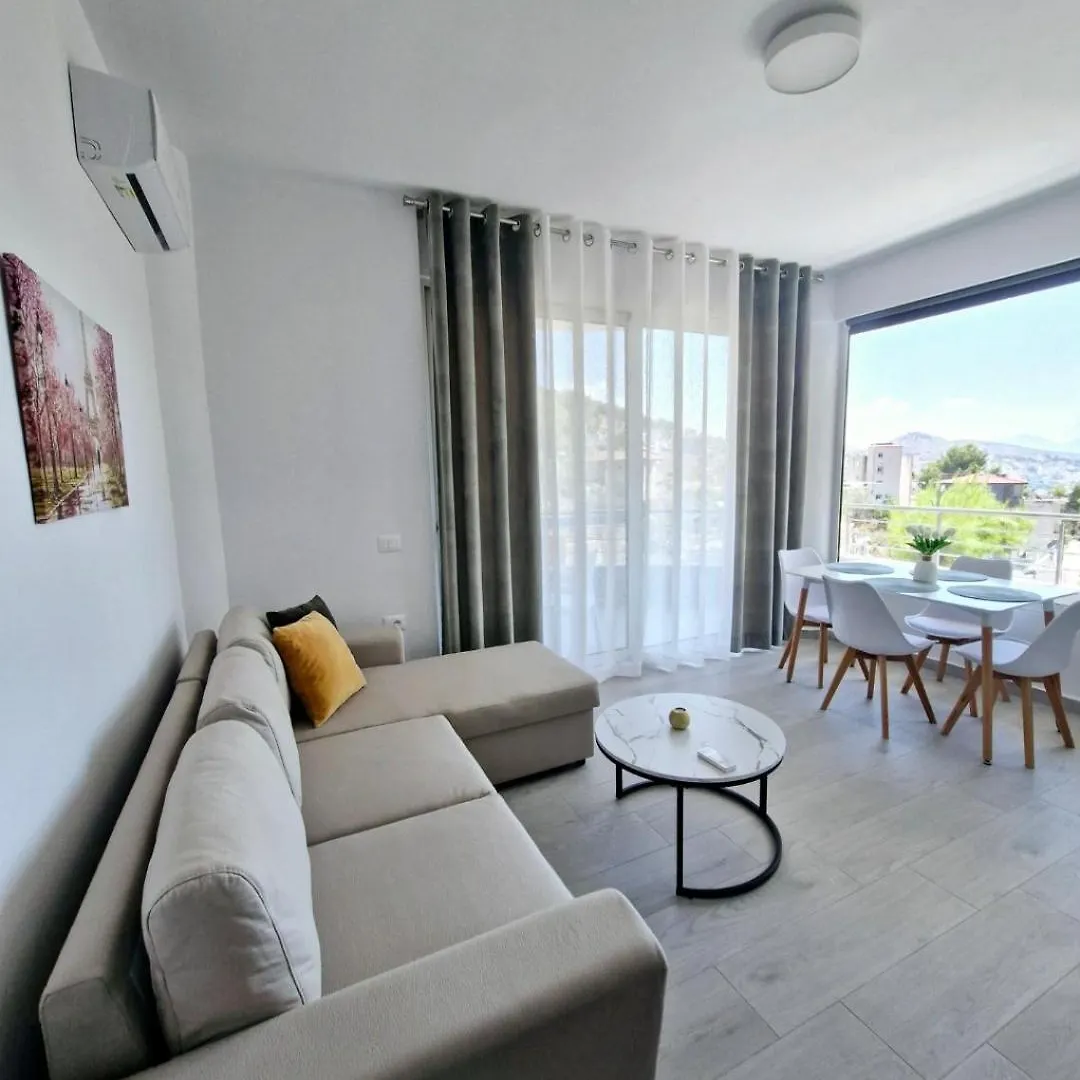 Apartment Villa Virginia Sarande Albania